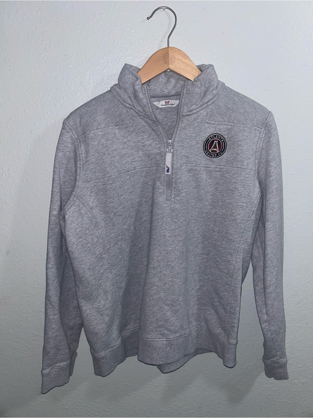 Vineyard Vines Women's Light Gray Quarter-Zip Pullover